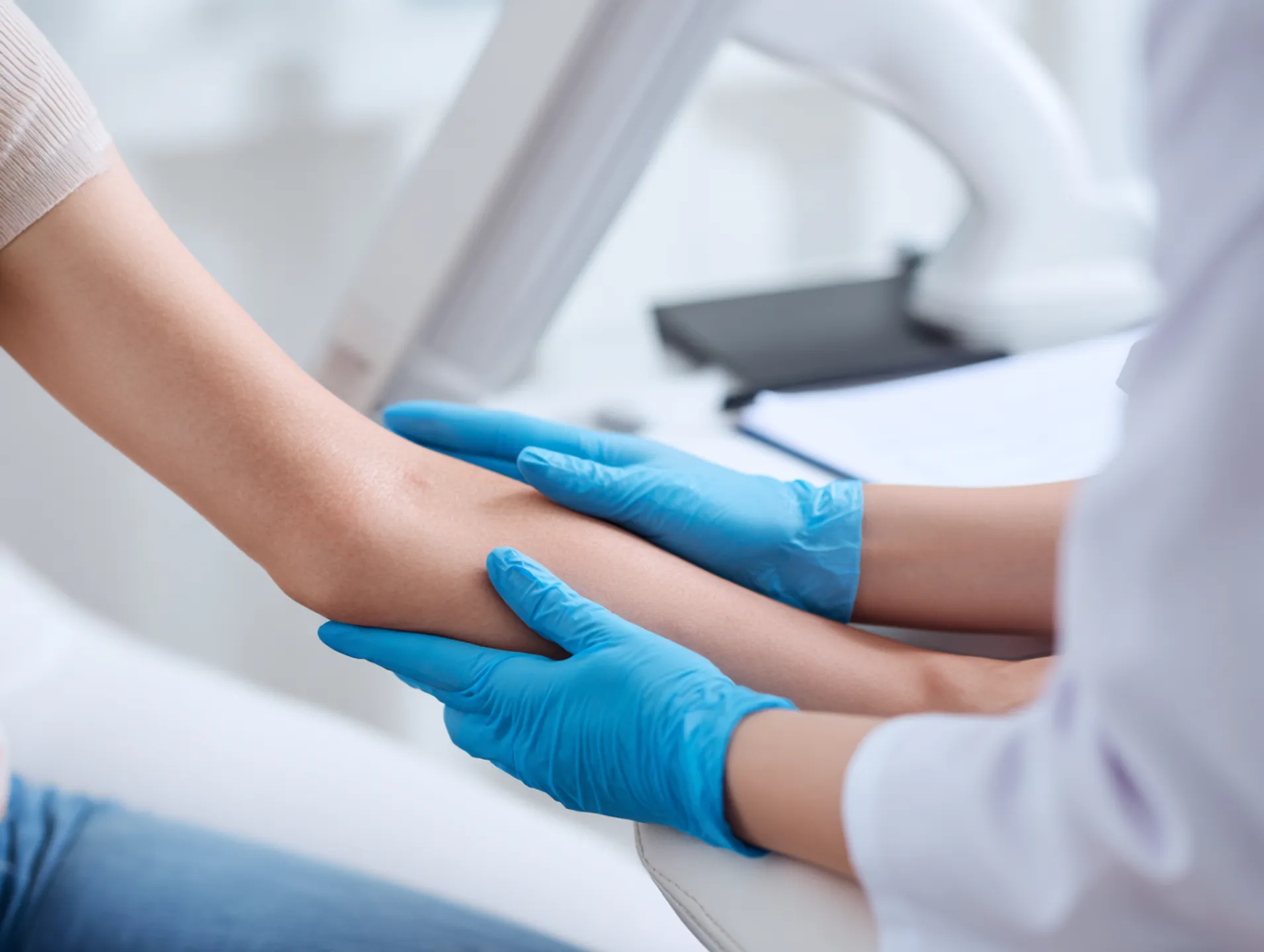 Cedgetec 83574 Realistic Photo of an Arm of a Woman Being Sca B374809e Bfe4 4805 9bcc 6ca31ea5bb9f 3.png